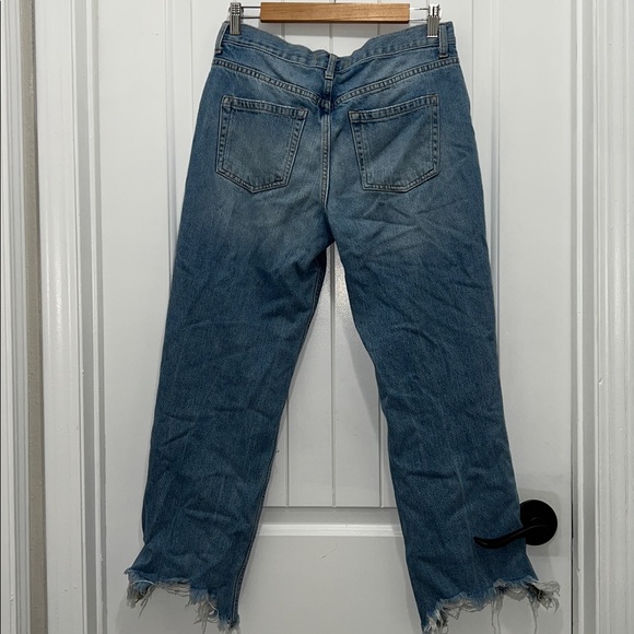 We The Free Light Wash Blue Distressed Raw Hem Denim Pants Size 28 - Picture 9 of 9